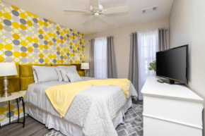 8564-EI, Resort with Heated Pool - 3br -2,5 bath
